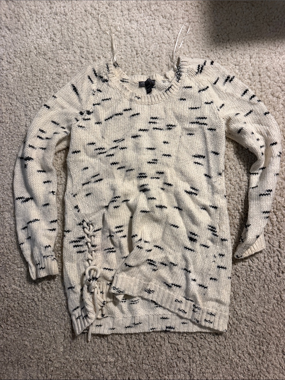 A Pea in the Pod Ivory Marled Sweater with Black Speckle